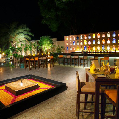 Courtyard by Marriott Agra 2